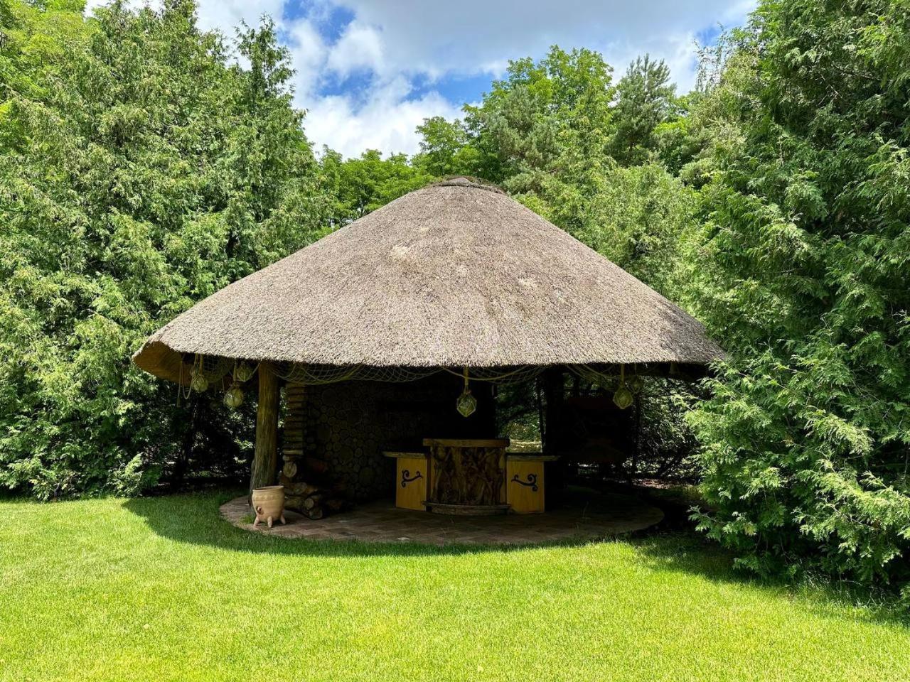Secret Resort Club Pereiaslav-Khmelnytskyi Ngoại thất bức ảnh